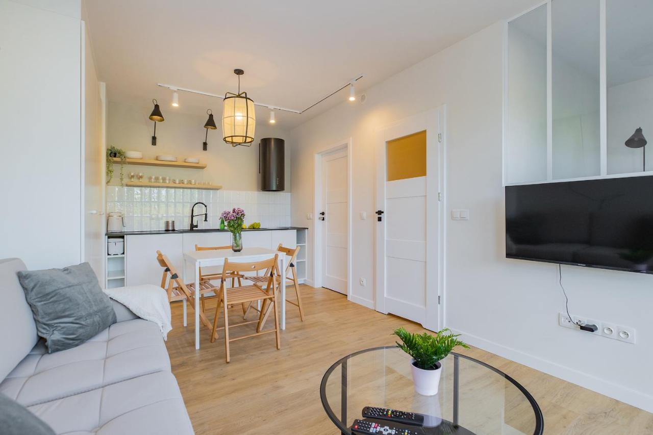Shortstaypoland Jagiellonska Апартаменти *